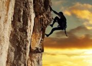 Dream Meaning of Climbing