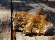 Dream Meaning of Finding Crystals