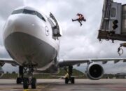 Dream Meaning of Catching A Plane