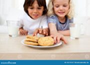 Dream Meaning of Eating Biscuits