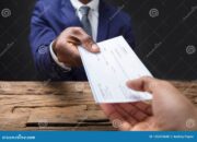 Dream Meaning of Receiving A Cheque