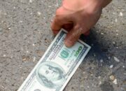 Dream Meaning of Picking Up Money