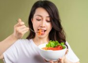 Dream Meaning of Eating Something Chewy