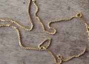 Dream Meaning of Broken Jewelry