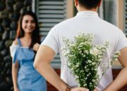 Dream Meaning of Courting