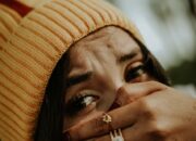 Dream Meaning of Pulling Hair Out Of Mouth