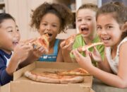 Dream Meaning of Eating Pizza