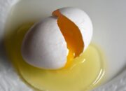 Dream Meaning of Broken Egg