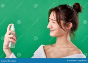 Dream Meaning of Spraying Perfume On Myself